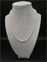 Pearl Necklace With 10 K Clasp