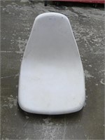 PLASTIC BOAT SEAT