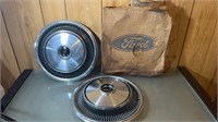 Ford Lincoln Continental Mark III Hubcaps