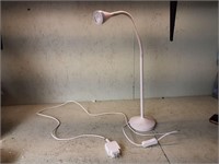 Modern Adjustable Desk Lamp Works