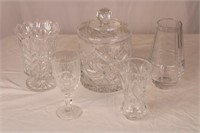 COLLECTION OF CRYSTAL GLASSWARE