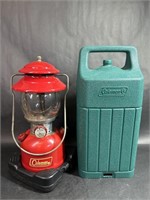 Vintage Coleman Model 200A Lantern With Case
