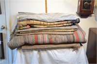 Lot of larger area rugs