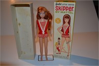Mattel 1960 Orig. Skipper Barbie 950 Case Clothes