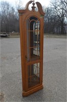 Corner Curio Cabinet with 4 glass shelves and Ligh