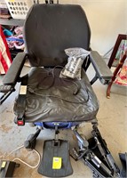 Quantum Q6 Edge Power Chair