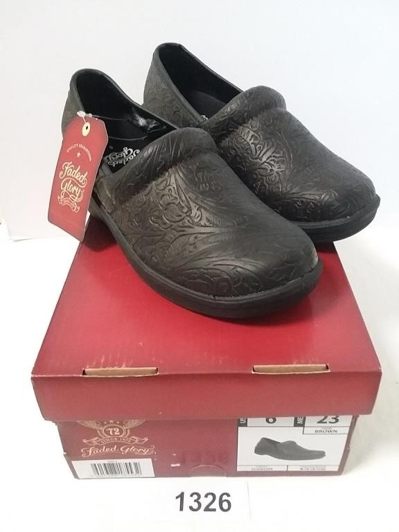 NEW Faded Glory Black Clog Women's Size 6