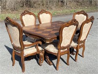 Formal Dining Set w/7 Chairs BEAUTIFUL!