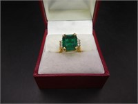 14 K Gold Plated Green Stone Ring Size 5