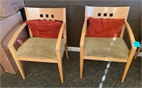 2 Maple Waiting Room Chairs JSI Kendall light wood