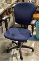 Nice office chair blue padded fabric seat and