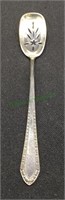 Sterling silver small serving spoon with 21 g