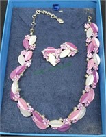 Lisner vintage beautiful necklace and matching