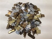 100 PIECES ( HINGES AND PLATES)