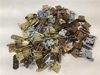 100 PIECES  (HINGES AND PLATES)