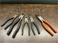 5 PAIRS OF ELECTRICAL PLIERS