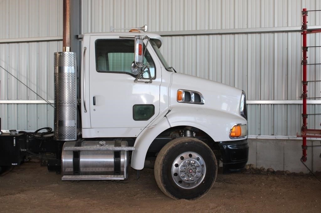 2008 Sterling Semi Tractor