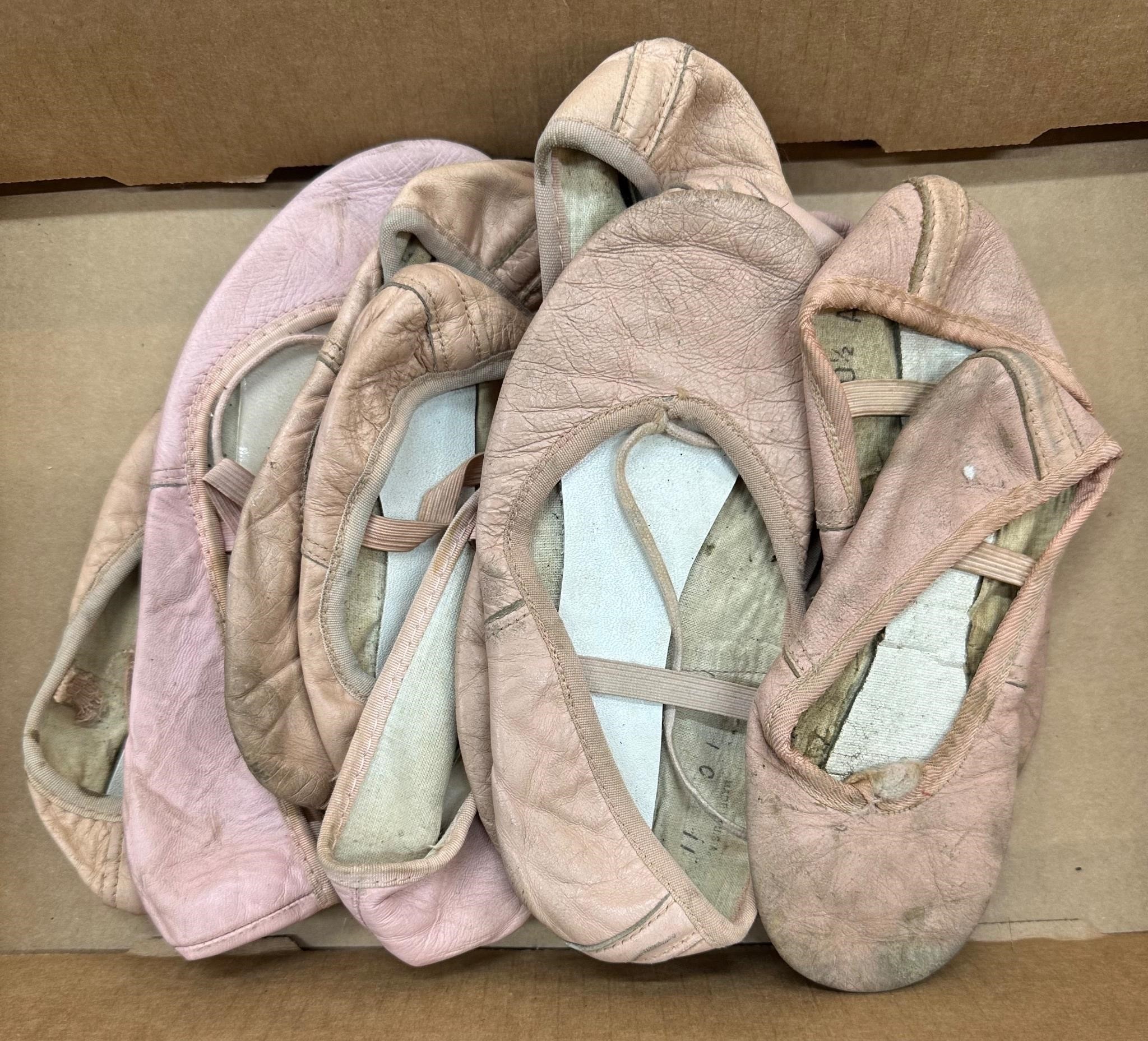 5pr vintage used Ballet shoes Decor