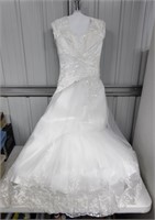 Maggie Sottero Wedding Dress size 8
