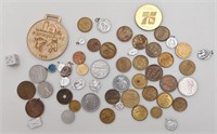 Lot de pièces de monnaie et de médailles