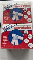 Sawhorse brackets