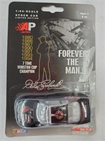 ReAction - Dale Earnhardt  - Die-cast Car