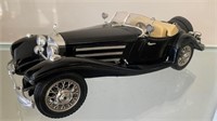 Burago 1/20 1936 Mercedes Benz Roadster Die Cast