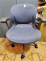 Armed Office Chair