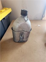 1945 BECO Made in USA Metal Canteen
