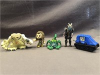 ALL THE FIGURES AND VEHICLES