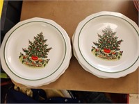 Set 12 Pfaltzgraff Christmas Plates