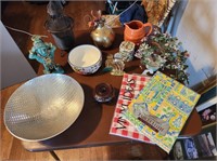 Misc lot of home decor