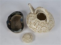 Ceramic dish & teapot