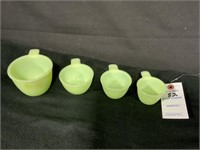 VTG Jadeite Set Of 4 Measuring Cups