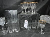 LG+SM GLASS CUPS & GOLD-TONED RIMMED WINE GLASSES