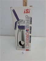 Isi Thermo Whip .5 Liter 1 Pint NIB