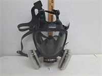 3M Face Mask Model 7800S Used