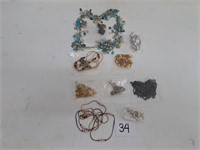 10 Necklaces