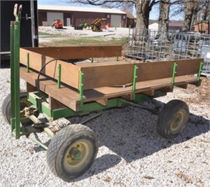 Cute 6'x5' wagon w/ hyd hoist