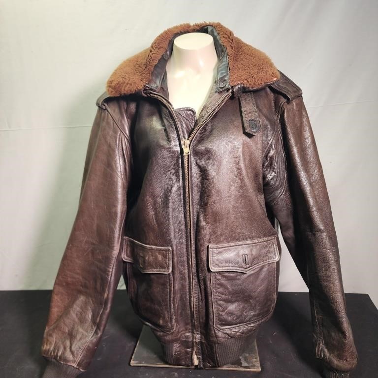 Men's Leather Coat; Size L