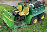 John Deere Gator