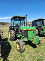 2755 John Deere Tractor w/ Cab Air