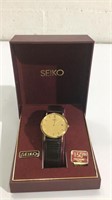 Vintage Seiko Watch in Original Case K8D