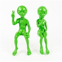 Retro 2 Little Green Alien Statues