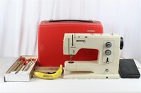 Vtg. Bernina Record 832 Sewing Machine W/Case++