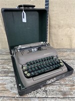 1949 Smith Corona Silent typewriter