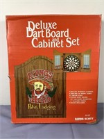 Kings Pub & Lodge Dart Board & Cabinet Set