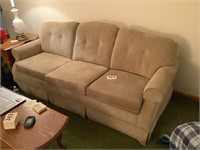 La-Z-Boy 3 Cushion Sofa