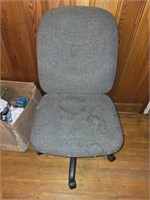 Roll around office chair