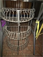Wire 3 tier basket